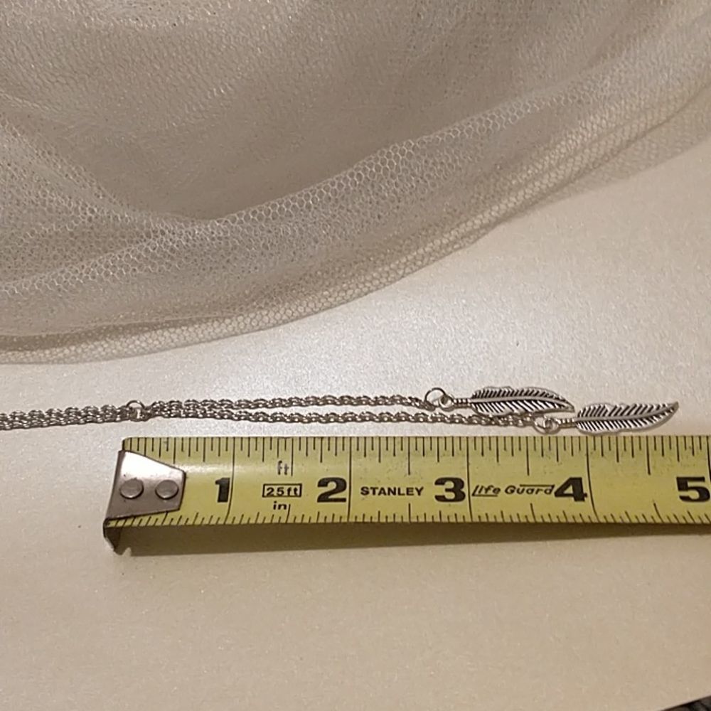 Minimalist, Silver Feather "Y" Necklace! - Picture 8 of 9
